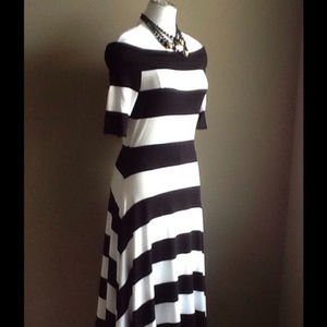 Black/White Striped Dress w/shark bite hem  NWT